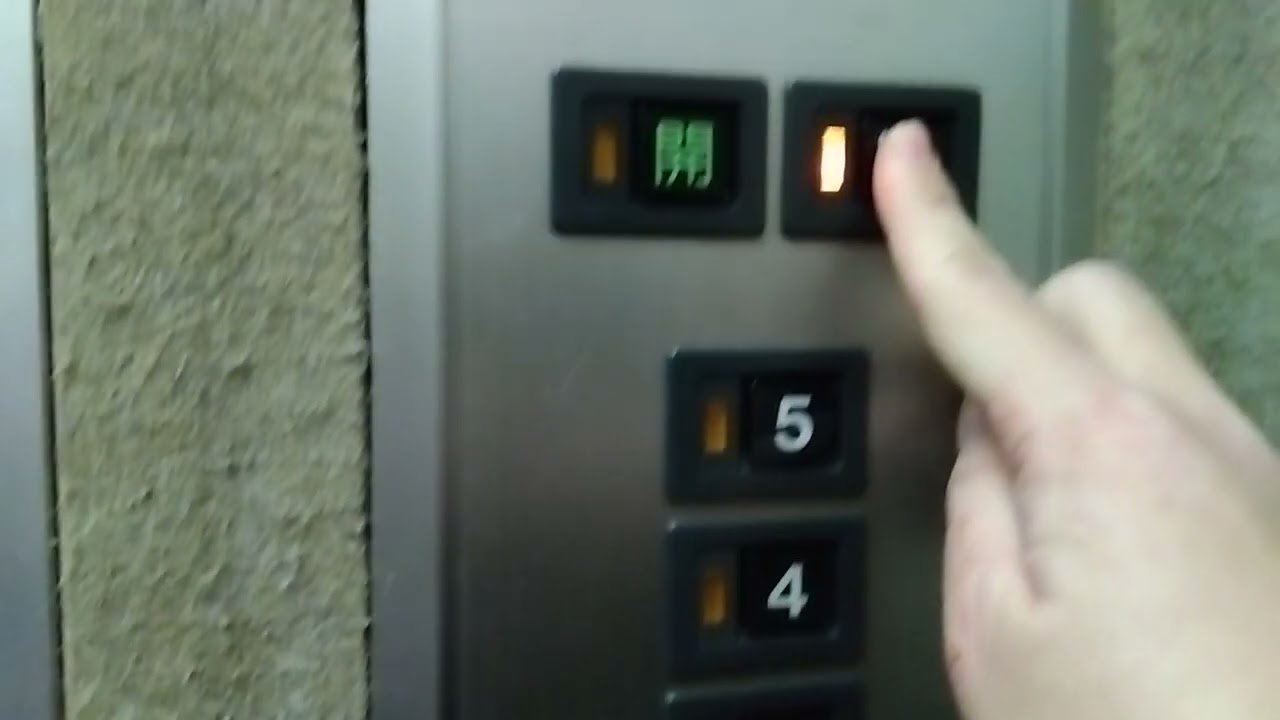 第8千代鶴ビルの日立エレベーターに乗ってみた！