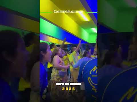 BRASILIENSES CELEBRAM VITÓRIA DE PARAGUAI NA ARENA BRASIL