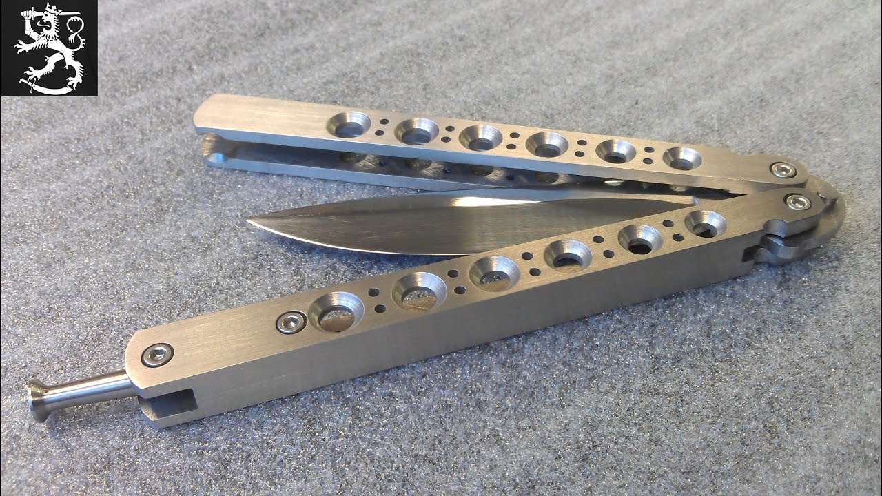 Faca balisong: fique por dentro das suas características - Blog - Crosster,  sempre preparado