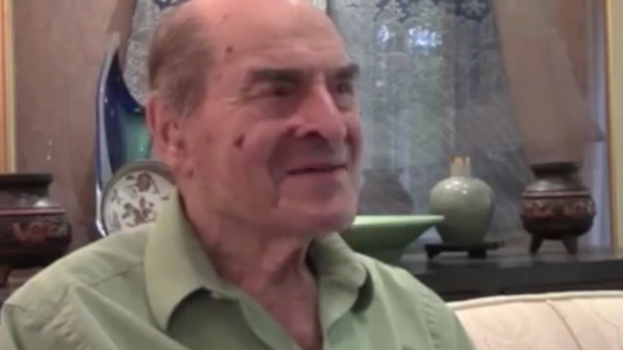 Video till Henry Heimlich fick använda sin egen manöver för första gången
