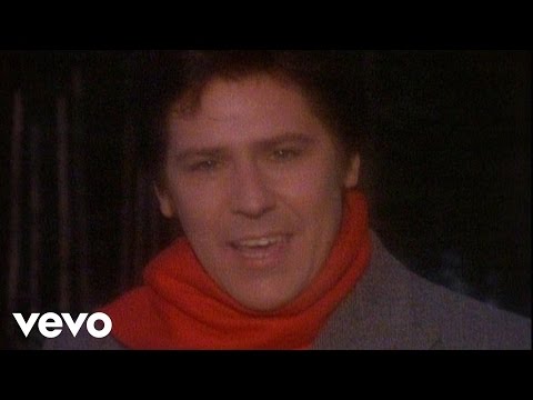 Shakin' Stevens - Merry Christmas Everyone (Official Video) 