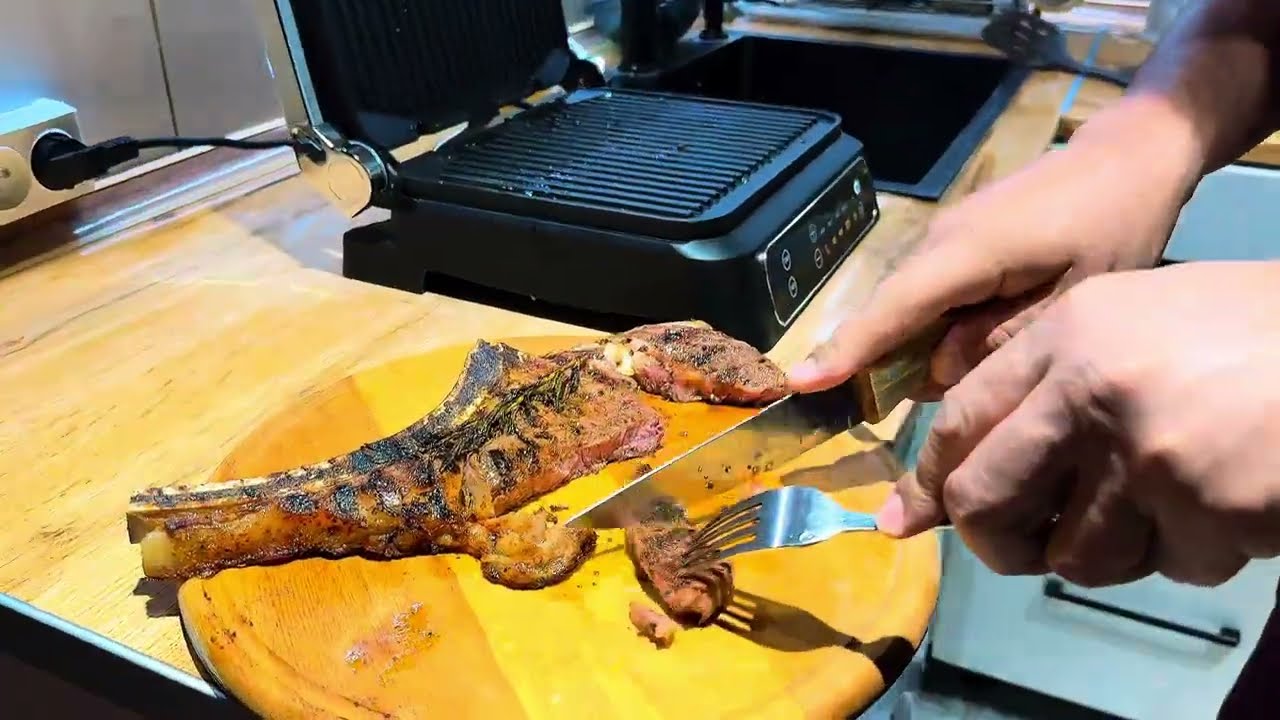 Обзор на гриль YOKU-2030