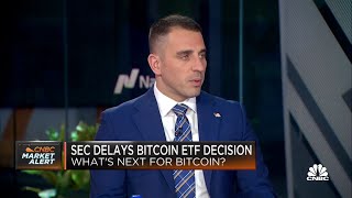 SEC Chair Gensler has an impossible job with bitcoin ETF decision, says Anthony Pompliano
