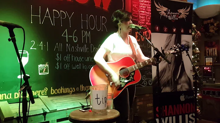 Shannon Willis at the Row Nashville "what's going ...