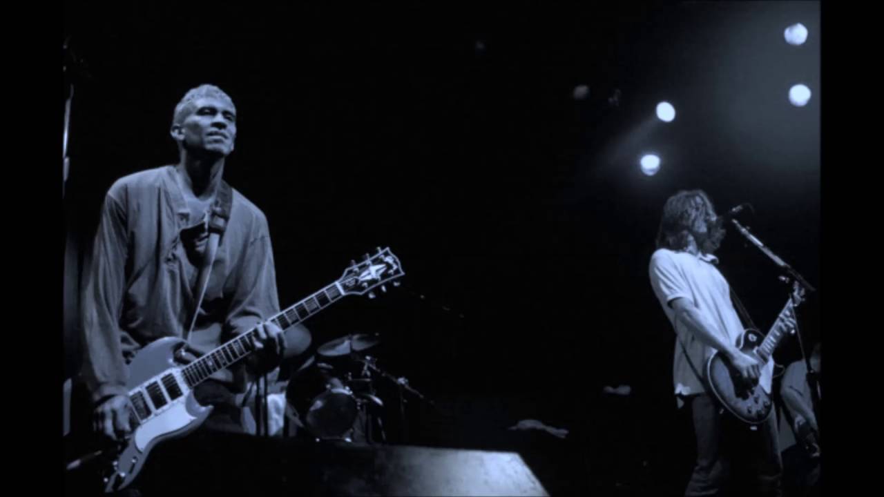 Foo Fighters Exhausted Live 1995 Tramps NY 4/17/95 YouTube