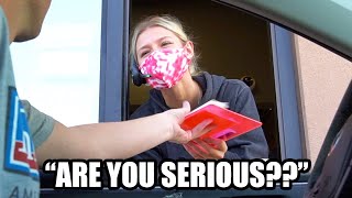 TIPPING DRIVE THRU WORKERS $200!