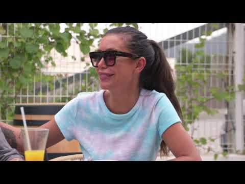 Video: Hoe Kom Je Bij De Opening Van Het Seizoen Op Ibiza