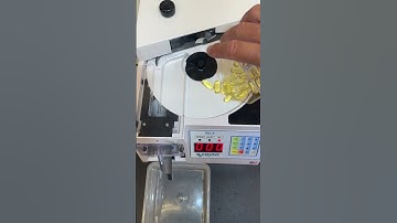 Rx-4 Automatic Tablet & Capsule Counter: Counting Large Yellow Softgels