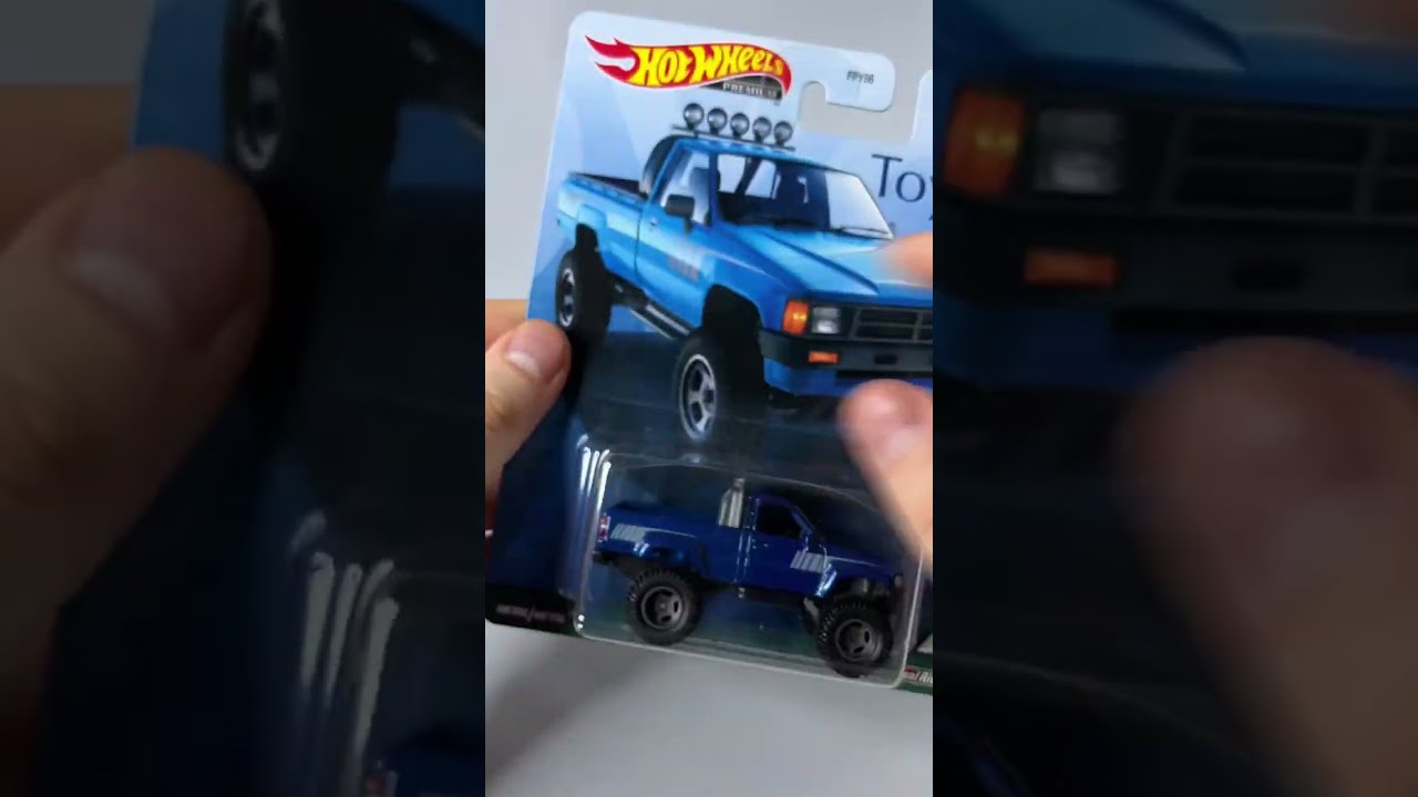 87 TOYOTA PICKUP TRUCK Hot Wheels