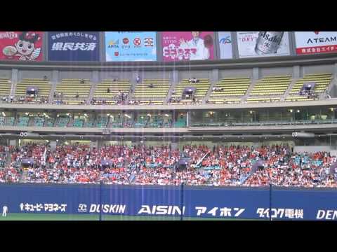 巨人応援団の「オリジナル・スマイル」演奏（高橋由伸の登場曲）