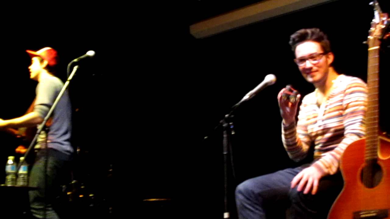 Francois Lachance et Bryan Audet, On a mis quelqu'un au monde YouTube