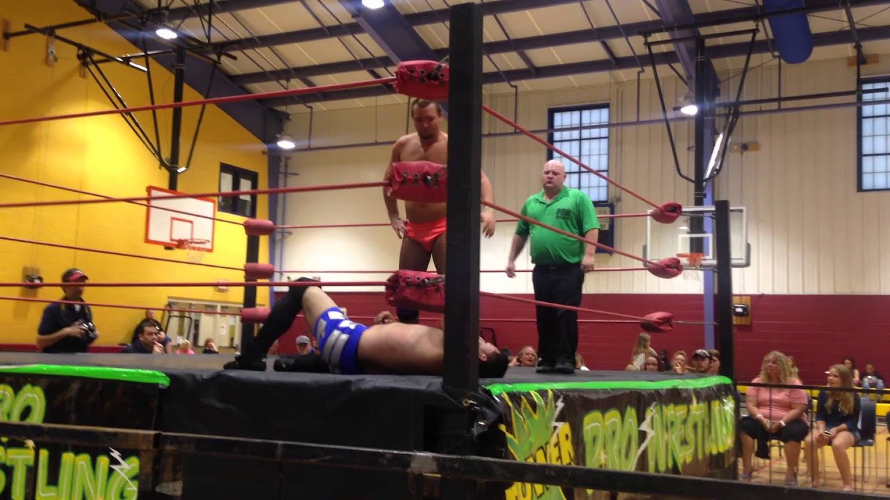 James Ellsworth Vs Vic Ramon