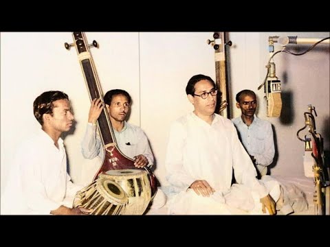 Ustad Amir Khan (vocal) - Raga Miyan ki Malhar