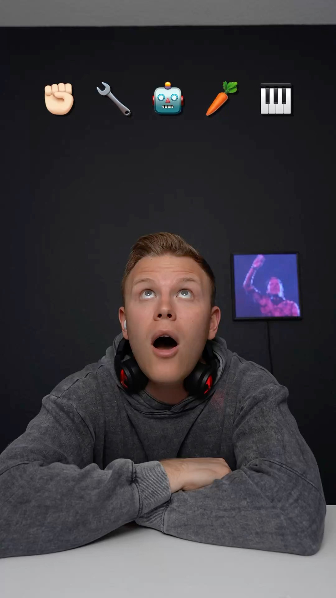 Make a song with Emoji?? (Avicii)