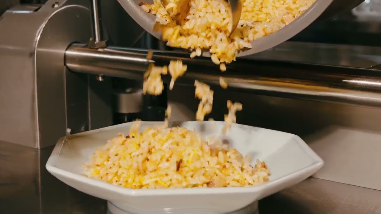 炒め調理ロボット「I-Robo」 - YouTube