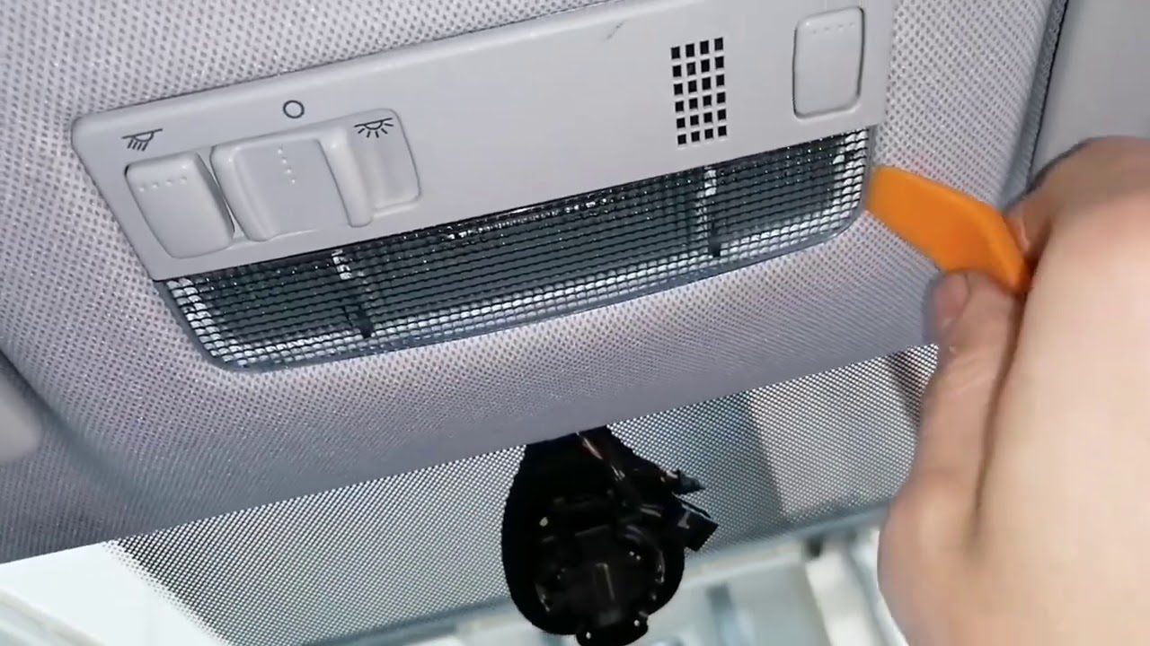 Трапеция стеклоочистителя skoda rapid