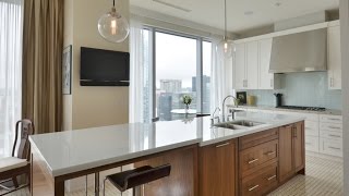 Welcome to this outstanding fully furnished suite at the 5-star
ritz-carlton toronto. 1,500+ square foot condo has been finished very
highest of ...