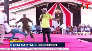 Ruto Panics After A Youth In Wajir Risks His Life And Run Towards Ruto Alibebwa Juu Juu Na Security