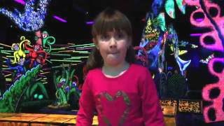 On joue au mini-golf dans le noir au Putting Edge de Laval