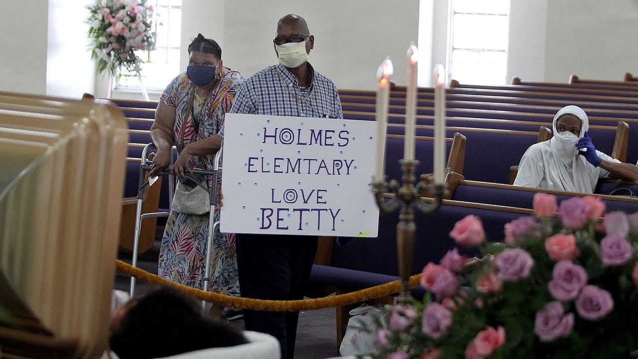 Miami pays tribute to Betty Wright, Miami's first lady of soul - YouTube