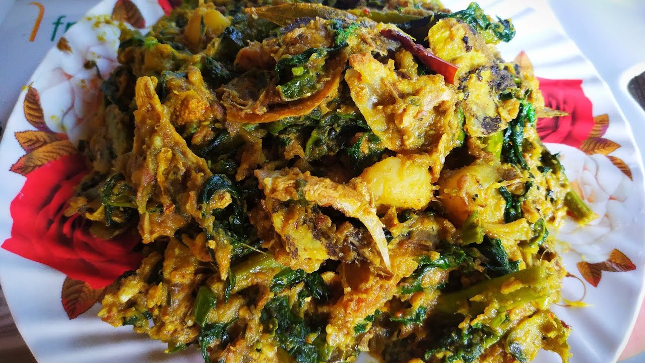 বিয়েবাড়ির ছ্যাঁচড়া।Chhyanchra- macher matha diye pui chorchori ...