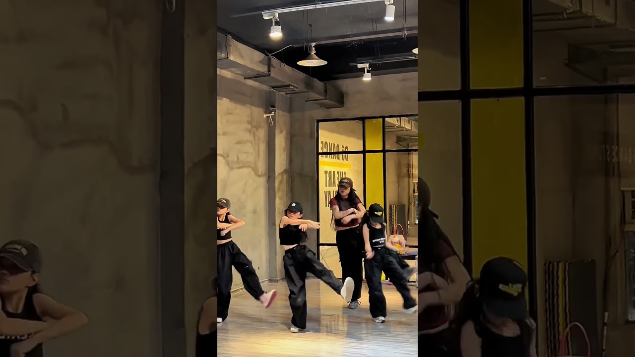 What's the Idea Behind Dance class ?