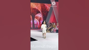 ranway by a kid #baby #babygirl  #runway #fashionshows #kids