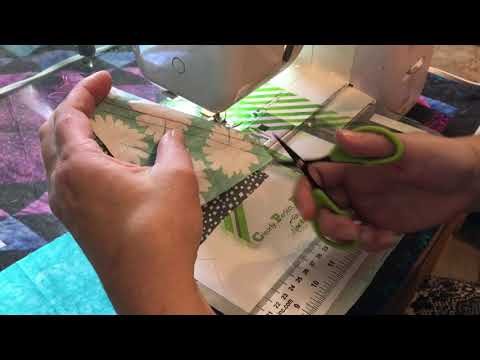 Accordion Sewn scrappy  half square triangle technique Part 2 - Sewing  the Accordian!
