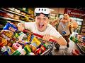 اصلانو اشتغل فى محل سوبر ماركت بنظارة VR 😱 هربت فى اول يوم شغل 😂 Shop & Stuff