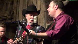 Dixie Road by Doyle Lawson & Quicksilver chords