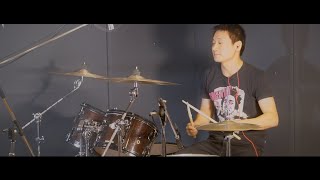 15 Green Day songs on the drums in 2 minutes!