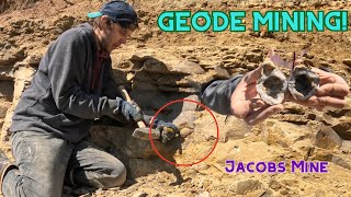 Mining Geodes at Jacobs Geode Mine SUV camping trip Rockhounding