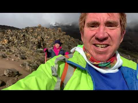 Vídeo: Cómo Prepararse Para Una Exitosa Escalada Del Monte Kilimanjaro - Matador Network
