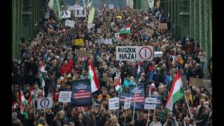 В Будапеште прошли массовые протесты против правительства Орбана.