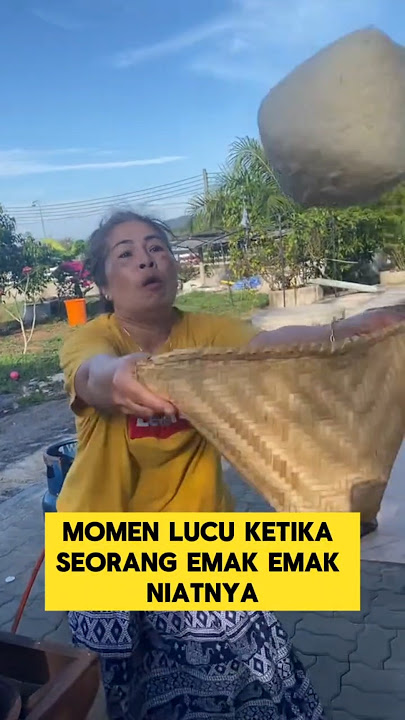 Momen lucu ketika emak emak lagi aktraksi saat dinginkan nasi ‼️‼️‼️#emakemak #lucu #kocak #shorts