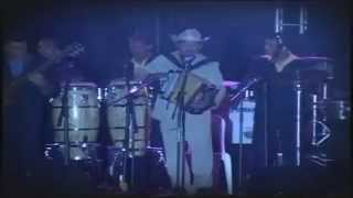 Video thumbnail of "LISANDRO MEZA - LA CUMBIA DE LOS LOCOS"