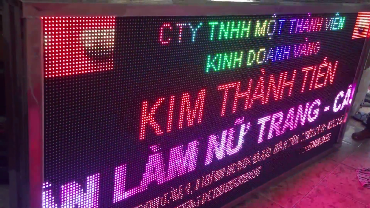 Màn hình led p10 full màu ngoài trời - YouTube