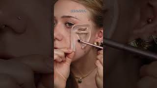 how to paint & apply silicone prosthetics #sfxmakeup #makeup #siliconeprosthetics #sfx