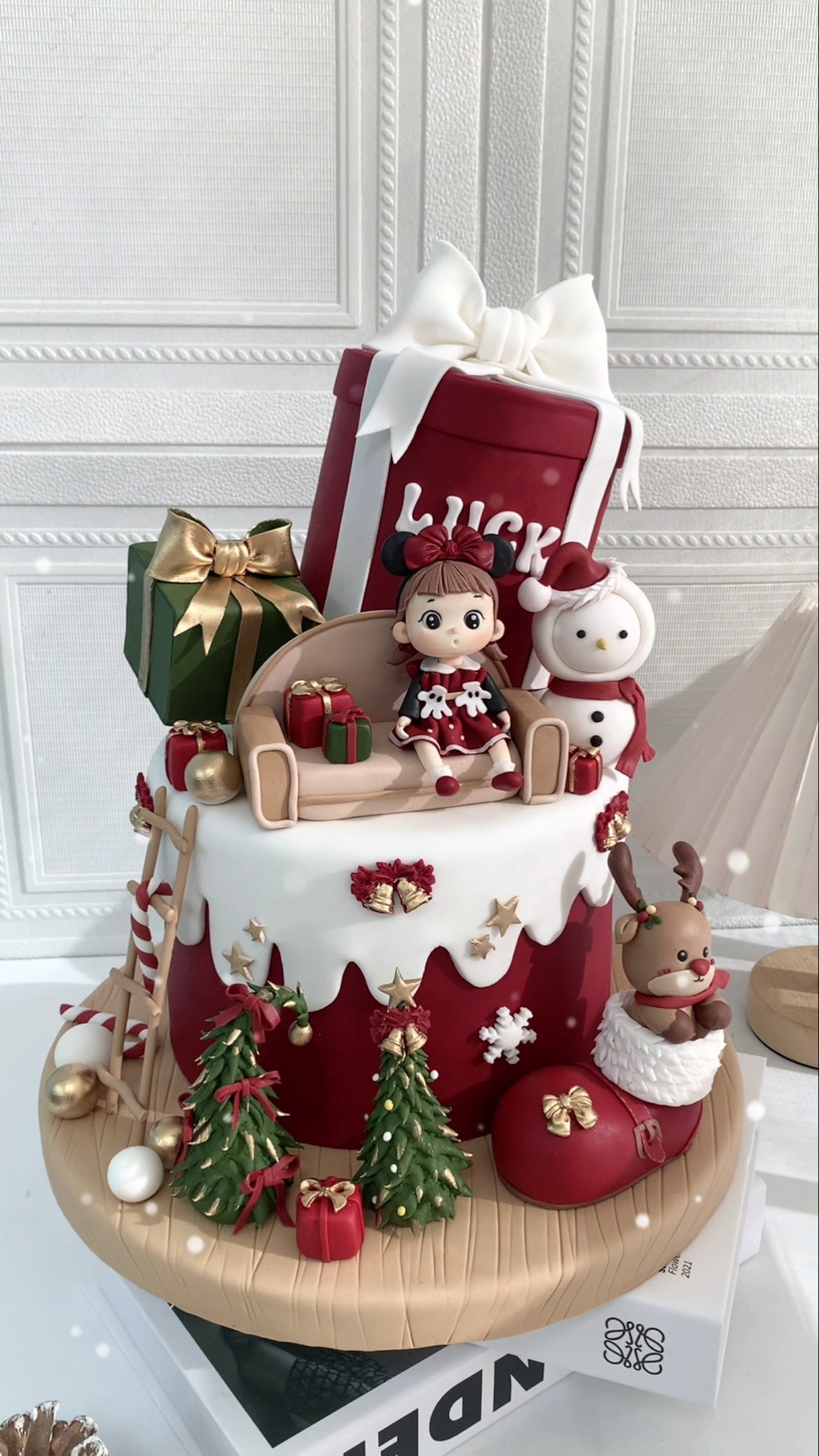 Christmas is coming soon, make a small cake full of festive atmosphere for yourself?? Cake
