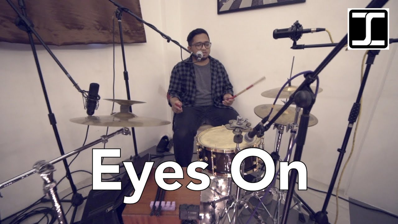 Eyes On (Liveloud Acoustic)
