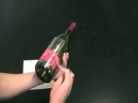 Video: Hoe Het Etiket Van Een Wijnfles Te Verwijderen?