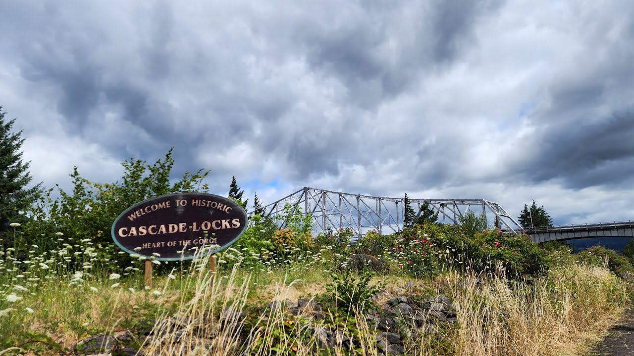 PCT Day 67 Walking to Cascade Locks, Oregon YouTube