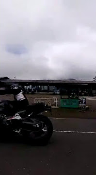 SUPERBIKER LATIHAN AT GREEN SPOT CEMORO KANDANG TAWANG MANGU