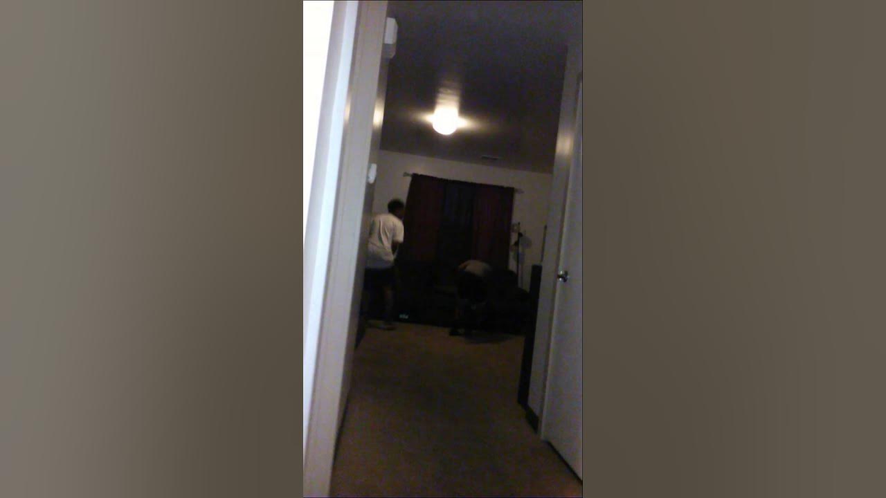 Crucial Cushion Vs Pillow Fight. Pt 1 YouTube