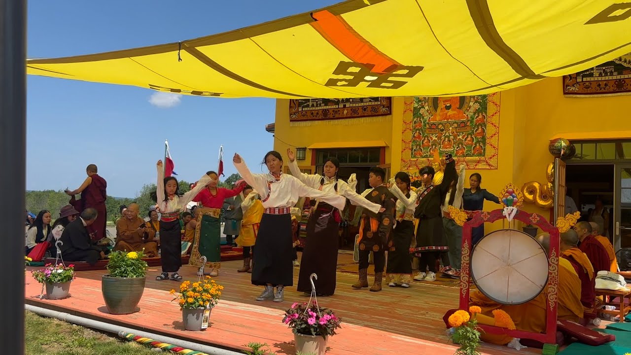 tibetan-kids-and-womens-sing-and-dance-tai-tibetan-association-ithaca