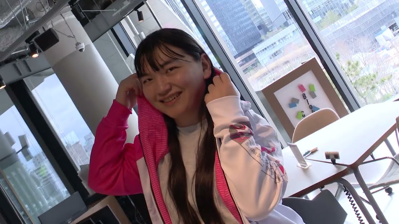 ★さくらページ★ JANOG57] Sakura Internet Host Parker Unboxing Ceremony - YouTube