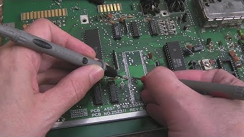 Commodore C64C (C64E) PLA Repair