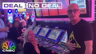 Howie Mandel Surprises Deal Or No Deal Fans In Vegas  Deal Or No Deal