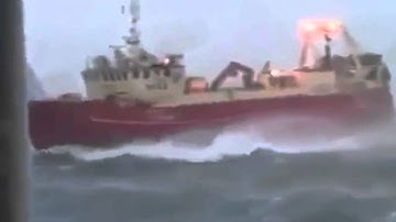 وهي تجري بهم في موج كالجبال - تلاوه تهد الجبال - يوسف ابكر