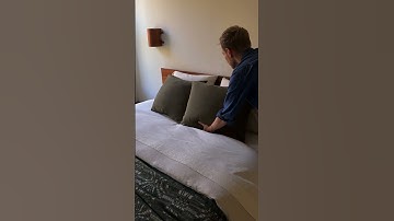 Holiday Bedding Layering